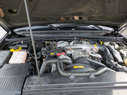Used 2004 Land Rover Discovery SE AWD/4WD image 32