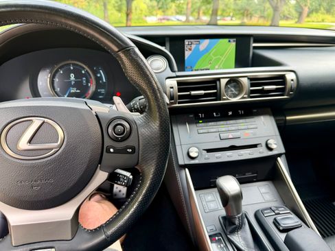 Used 2015 Lexus IS 250 AWD w/ F-Sport Package image 32
