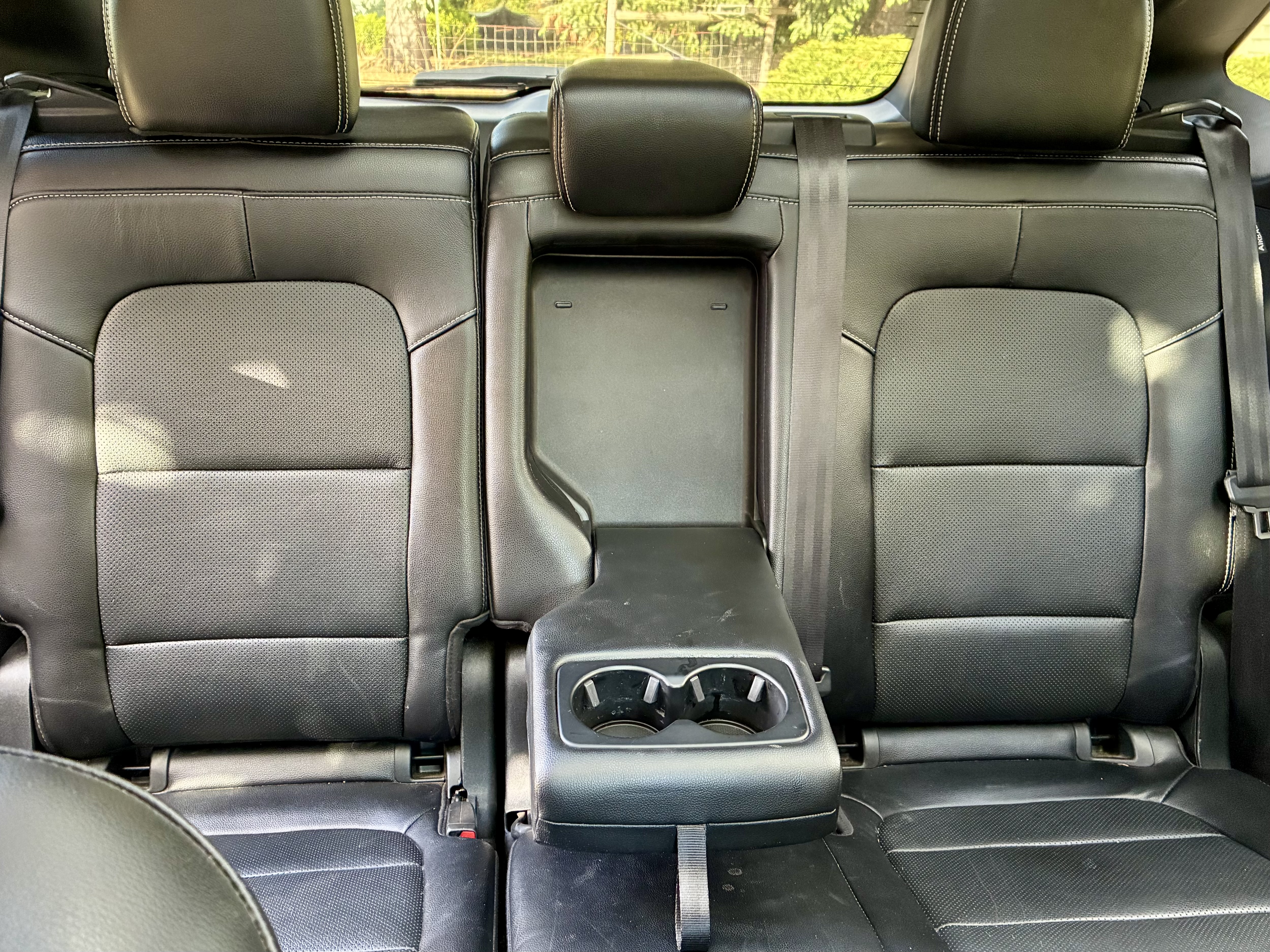 Used 2020 Ford Escape Titanium FWD image 11