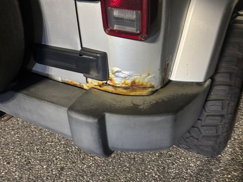 Used 2007 Jeep Wrangler Sahara w/ Dual Top Group image 5