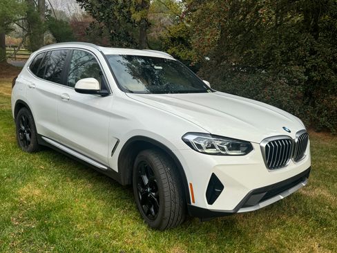 Used 2022 BMW X3 xDrive30i w/ Convenience Package image 1