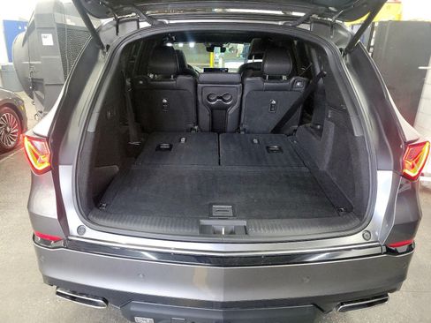 Used 2023 Acura MDX A-Spec image 12