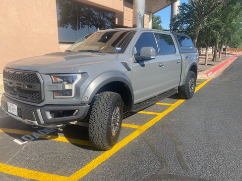 Used 2020 Ford F150 Raptor w/ Equipment Group 802A Luxury AWD/4WD image 6