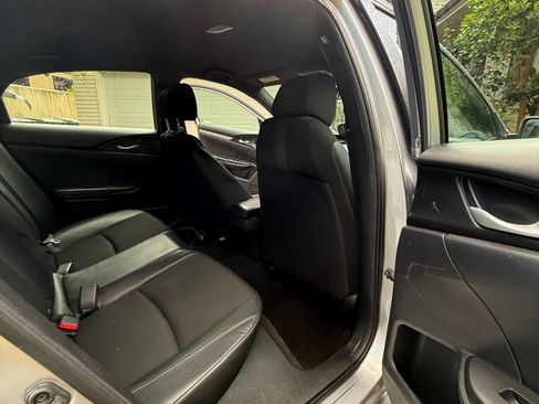 Used 2019 Honda Civic Sport image 13