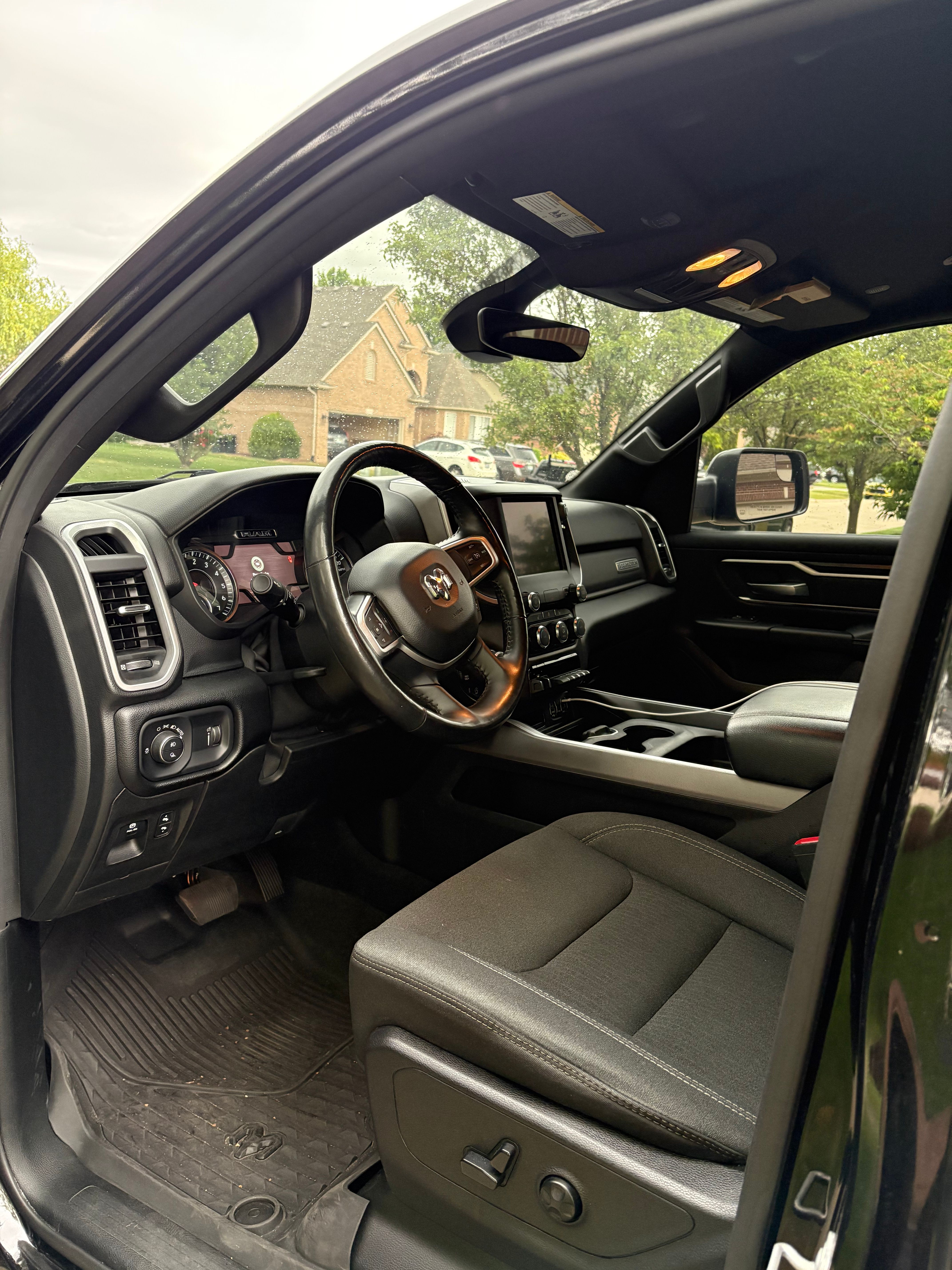 Used 2021 RAM 1500 Big Horn AWD/4WD image 20