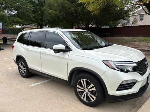 Used 2016 Honda Pilot EX-L image 2