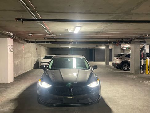 Used 2018 Ford Fusion SE image 22