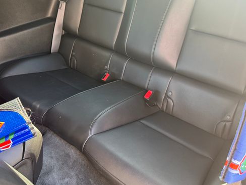 Used 2010 Chevrolet Camaro SS w/ LPO, Ground Effects Package image 9