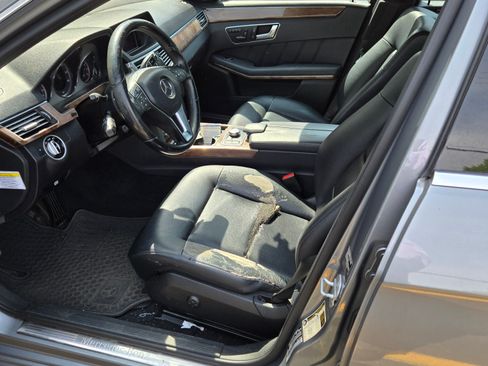 Used 2013 Mercedes-Benz E 350 4MATIC Sedan image 5