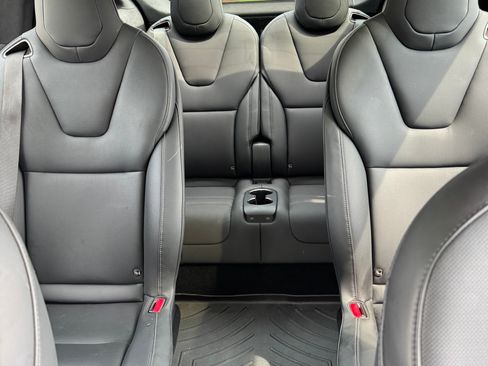 Used 2025 Tesla Model X Plaid AWD/4WD image 8
