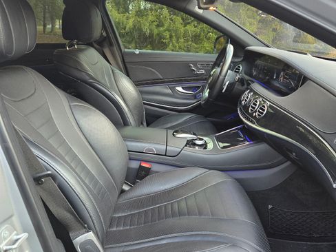 Used 2018 Mercedes-Benz S 450 Sedan image 18