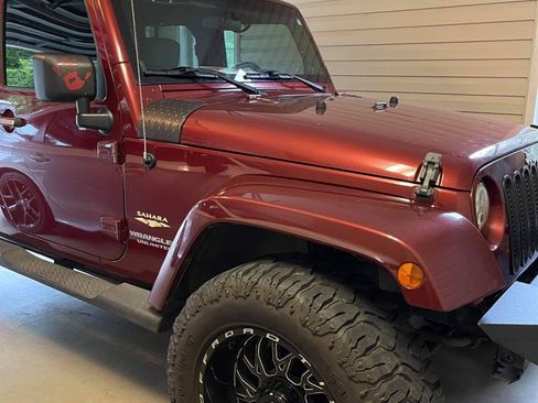 Used 2007 Jeep Wrangler Unlimited Sahara image 4