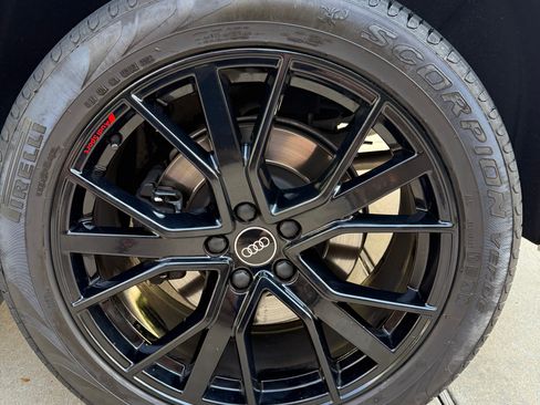 Used 2023 Audi SQ5 Premium Plus image 19