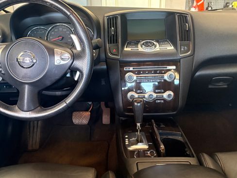 Used 2014 Nissan Maxima 3.5 SV w/ Premium Package FWD image 5