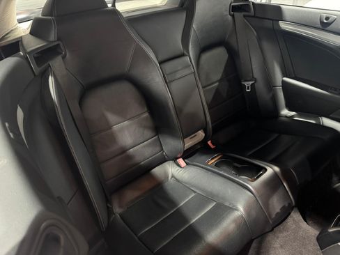 Used 2011 Mercedes-Benz E 550 Cabriolet image 12