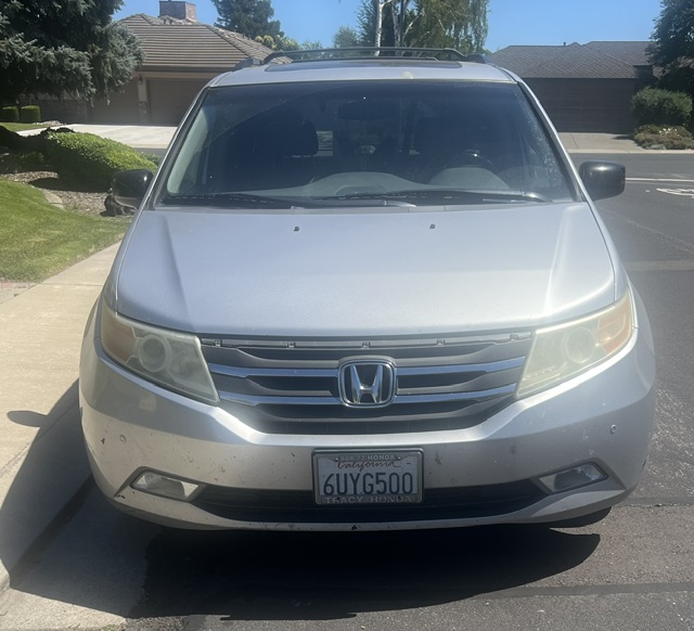 Used 2012 Honda Odyssey Touring Elite image 2