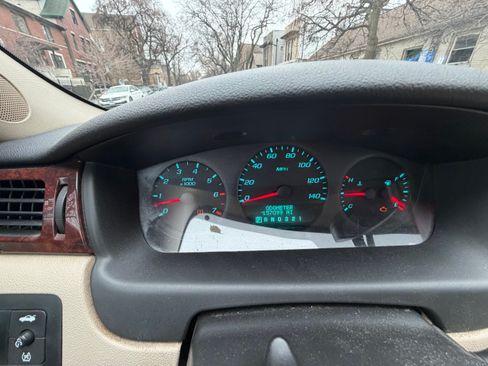 Used 2011 Chevrolet Impala LS image 6