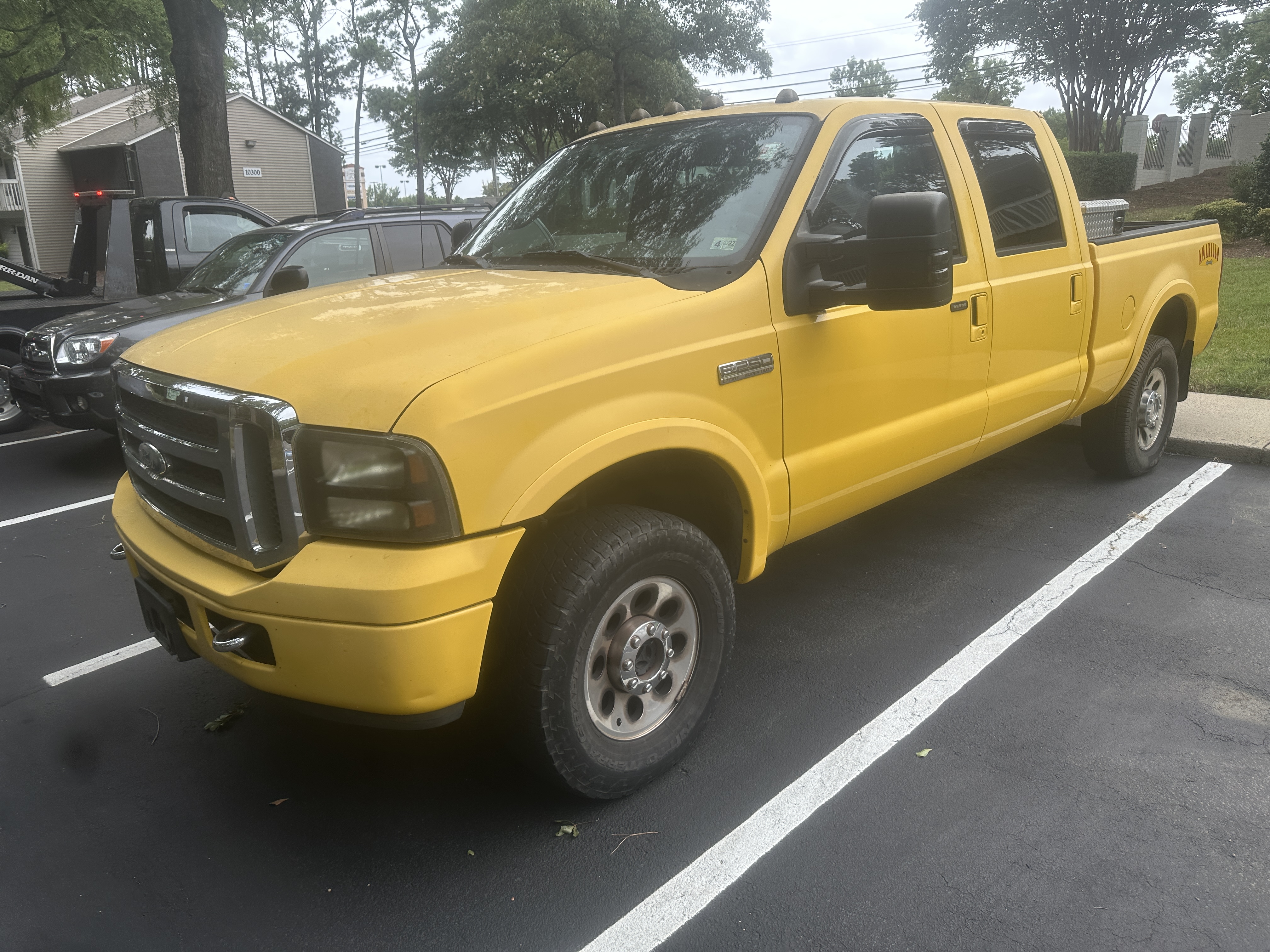 Used 2006 Ford F250 Lariat AWD/4WD image 1