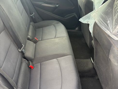 Used 2018 Chevrolet Cruze LS image 12