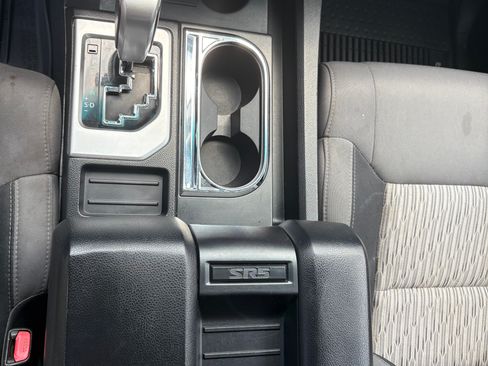 Used 2016 Toyota Tundra SR5 image 13