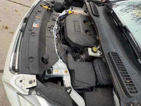 Used 2015 Ford Escape Titanium image 15