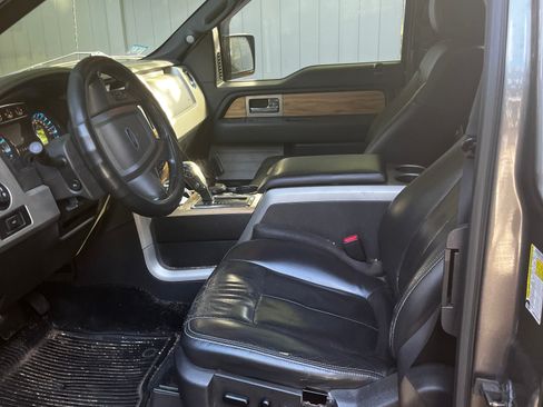 Used 2011 Ford F150 Lariat w/ Lariat Chrome Pkg image 9