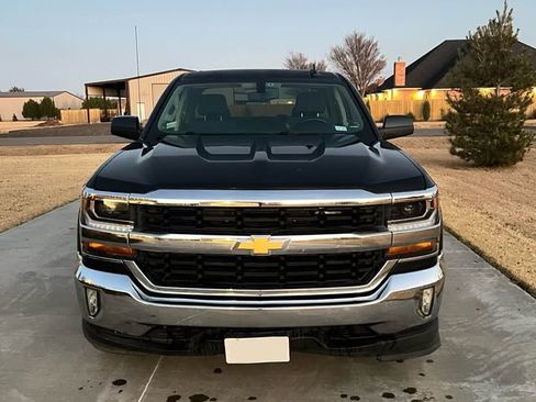 Used 2018 Chevrolet Silverado 1500 LT w/ All Star Edition image 4