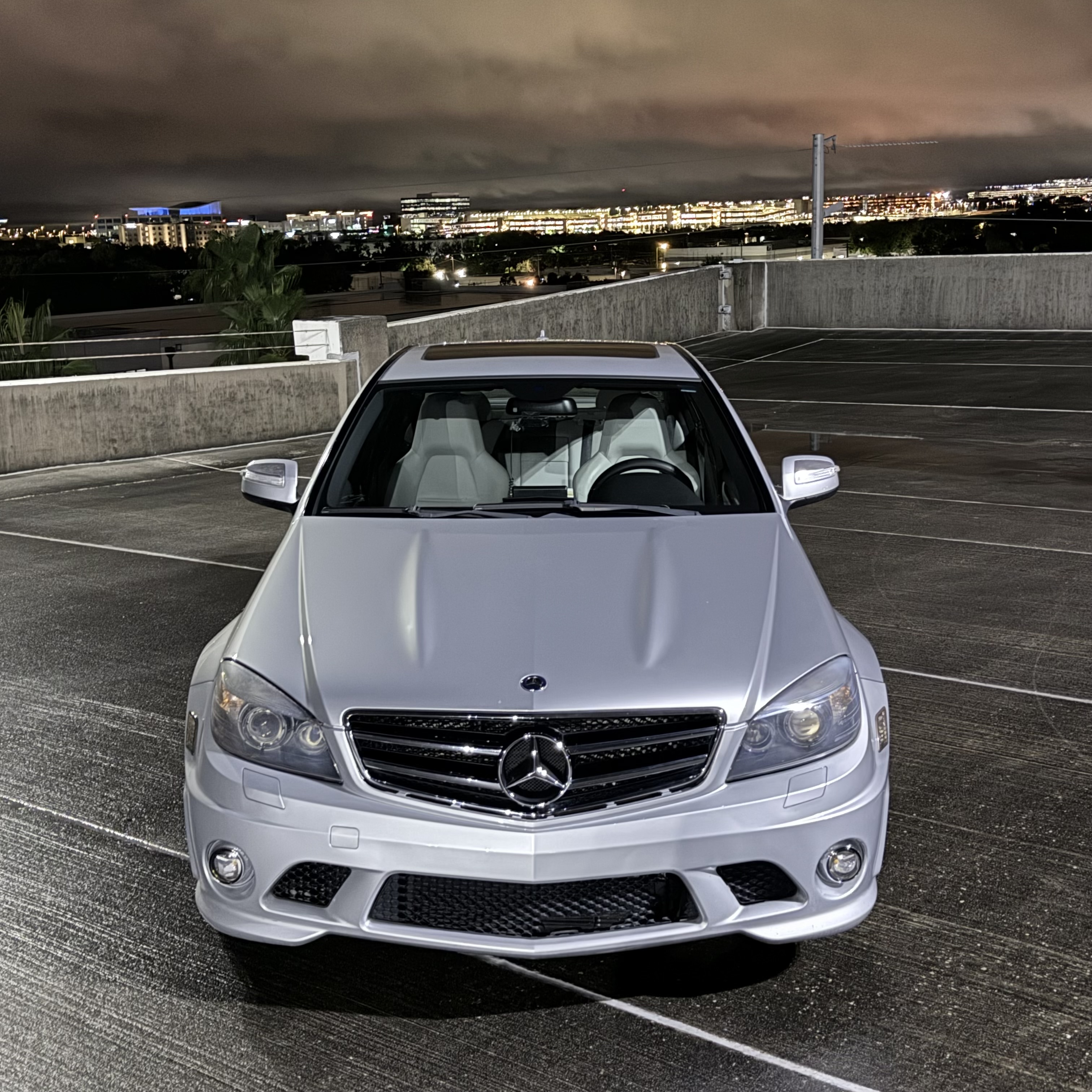 Used 2009 Mercedes-Benz C 63 AMG Sedan image 6