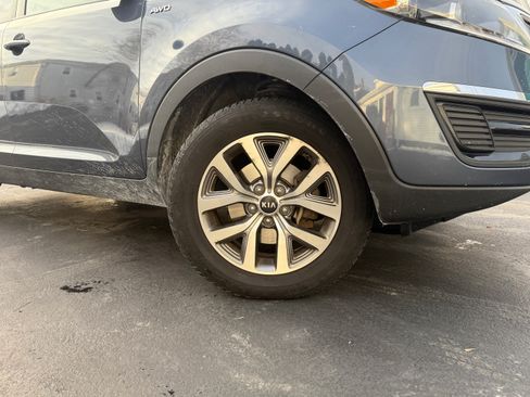 Used 2016 Kia Sportage LX image 11