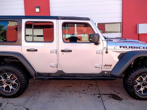 Used 2022 Jeep Wrangler Unlimited Rubicon w/ Steel Bumper Group image 5