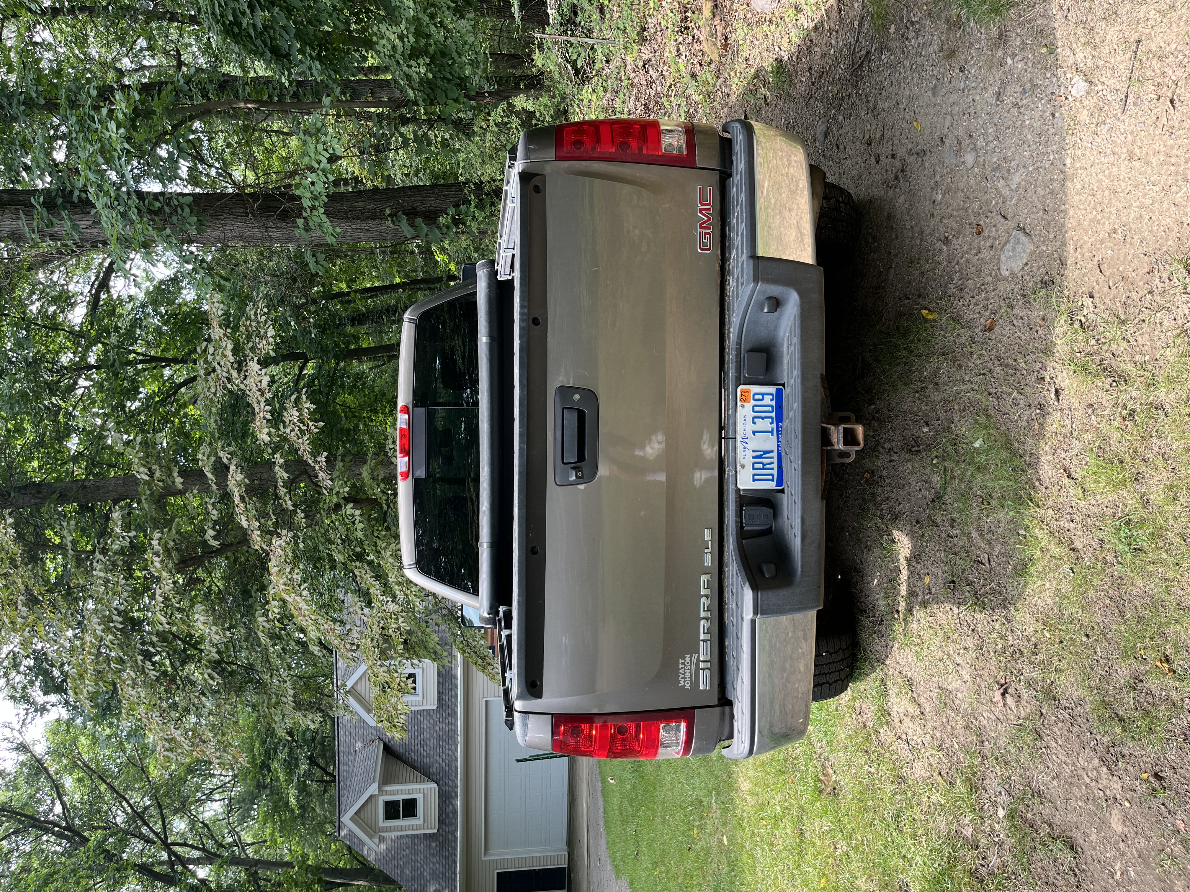 Used 2013 GMC Sierra 1500 SLE w/ Power Tech Package AWD/4WD image 2