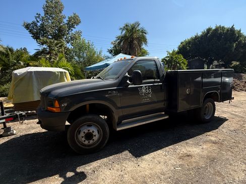 Used 2000 Ford F450 2WD Regular Cab Super Duty image 4