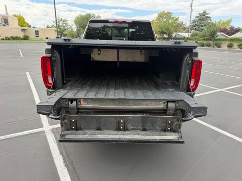 Used 2023 GMC Sierra 3500 AT4 w/ AT4 Premium Plus Package AWD/4WD image 15