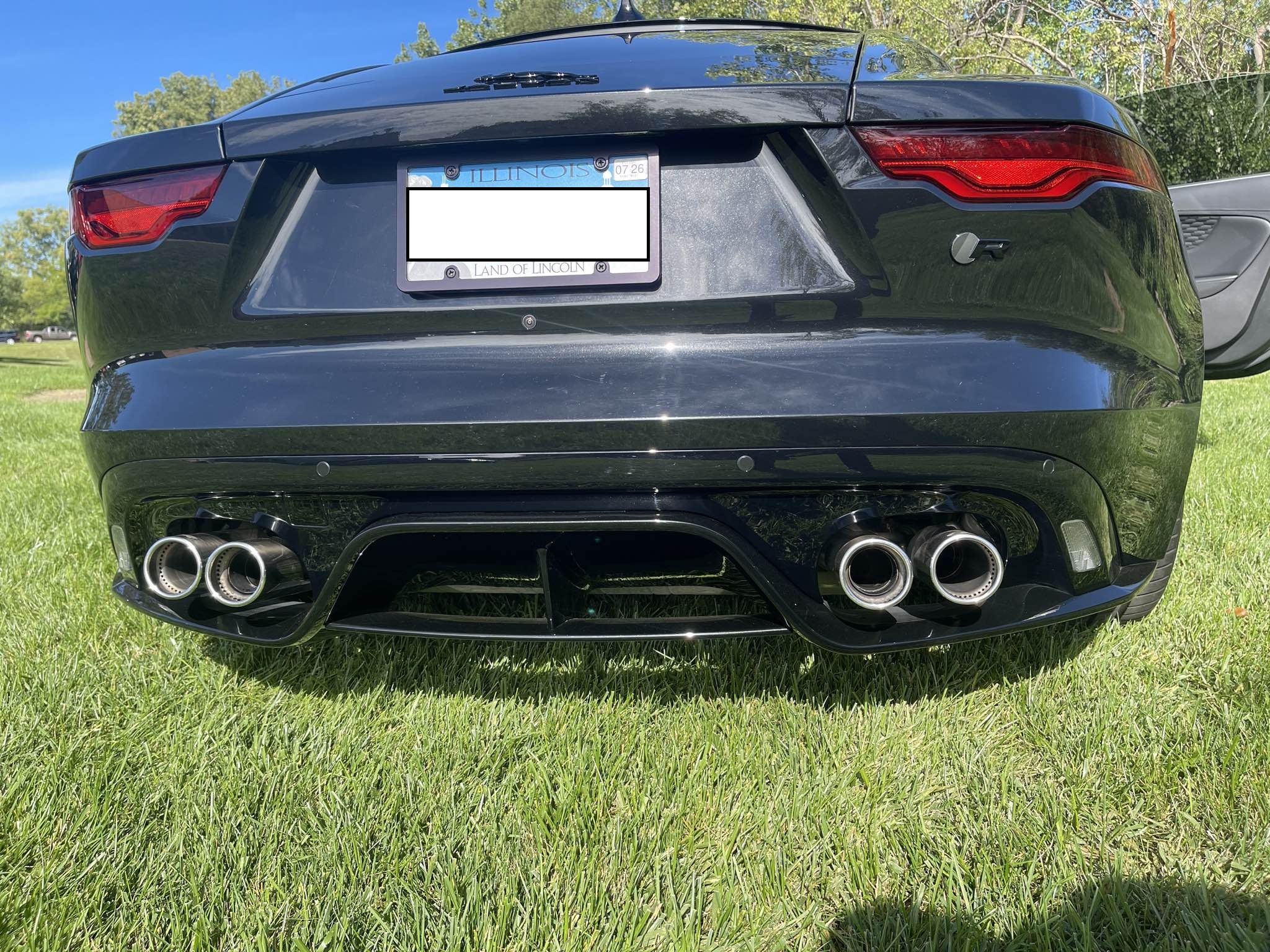 Used 2024 Jaguar F-TYPE R AWD/4WD image 9