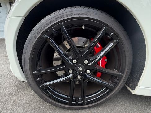 Used 2013 Maserati GranTurismo Sport RWD image 5