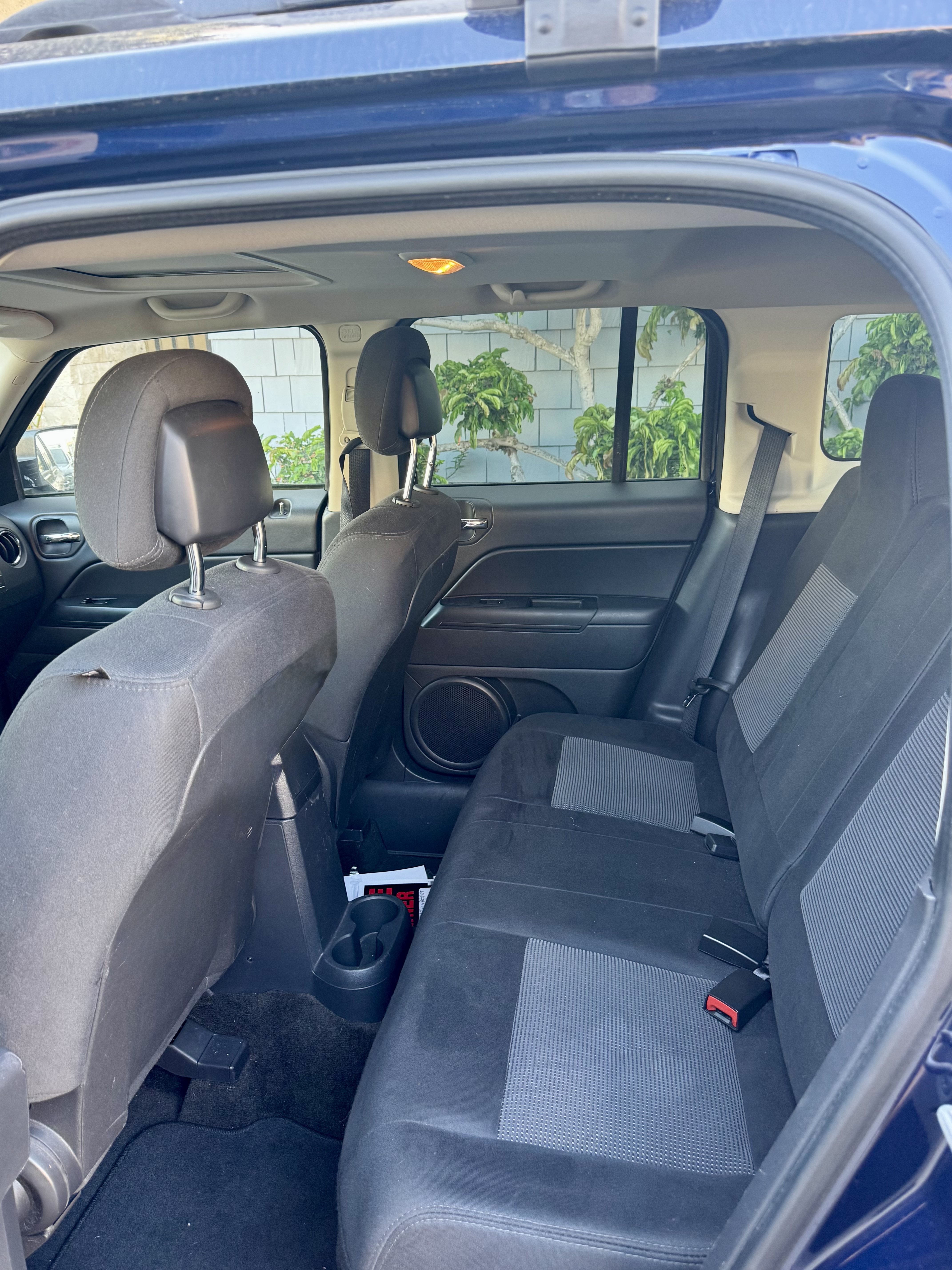 Used 2014 Jeep Patriot Latitude w/ Sun/Sound Group AWD/4WD image 11