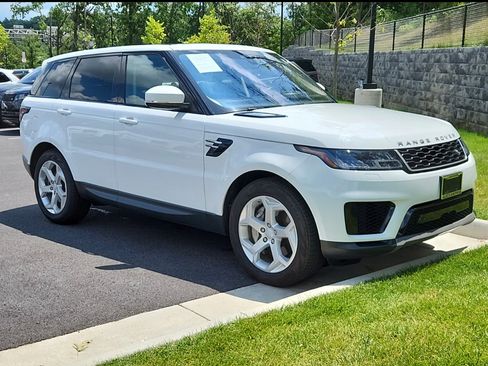 Used 2019 Land Rover Range Rover Sport HSE image 4