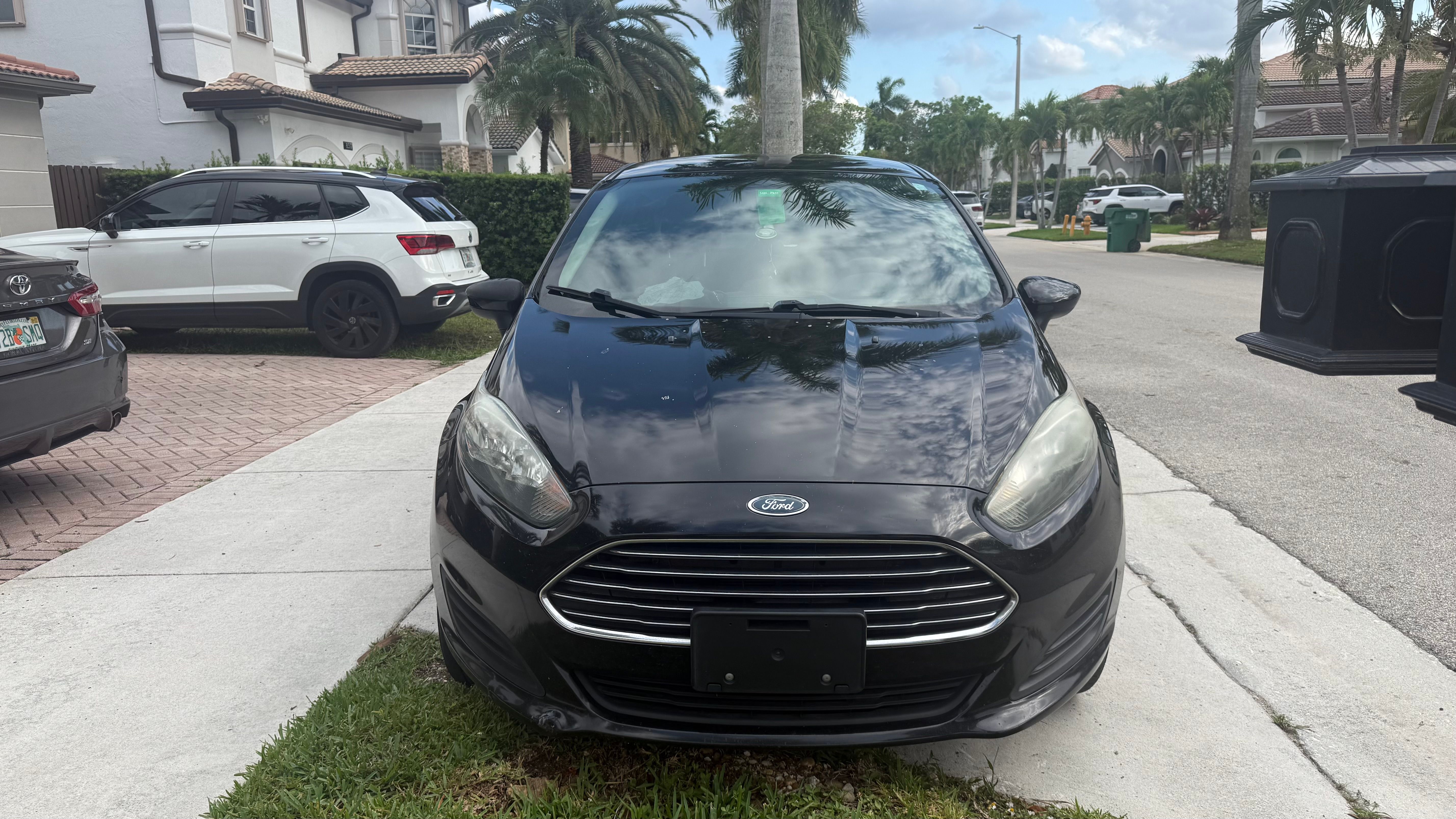Used 2019 Ford Fiesta S FWD image 2