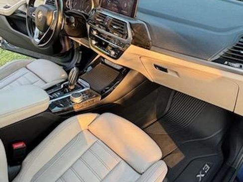 Used 2019 BMW X3 sDrive30i w/ Premium Package image 12