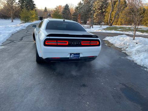 Used 2018 Dodge Challenger SRT Demon RWD image 5