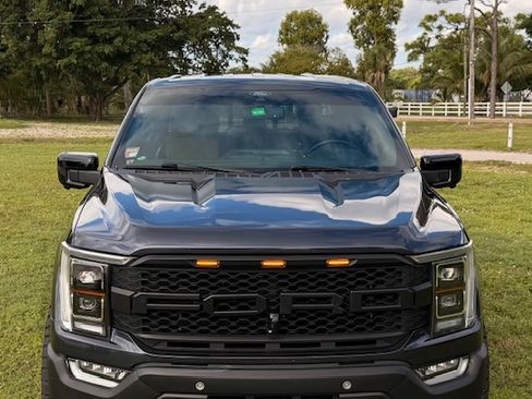 Used 2021 Ford F150 Lariat w/ Equipment Group 502A High image 1