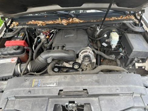 Used 2007 Chevrolet Suburban LS RWD image 28