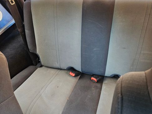 Used 2004 Jeep Wrangler X w/ Convenience Group image 8