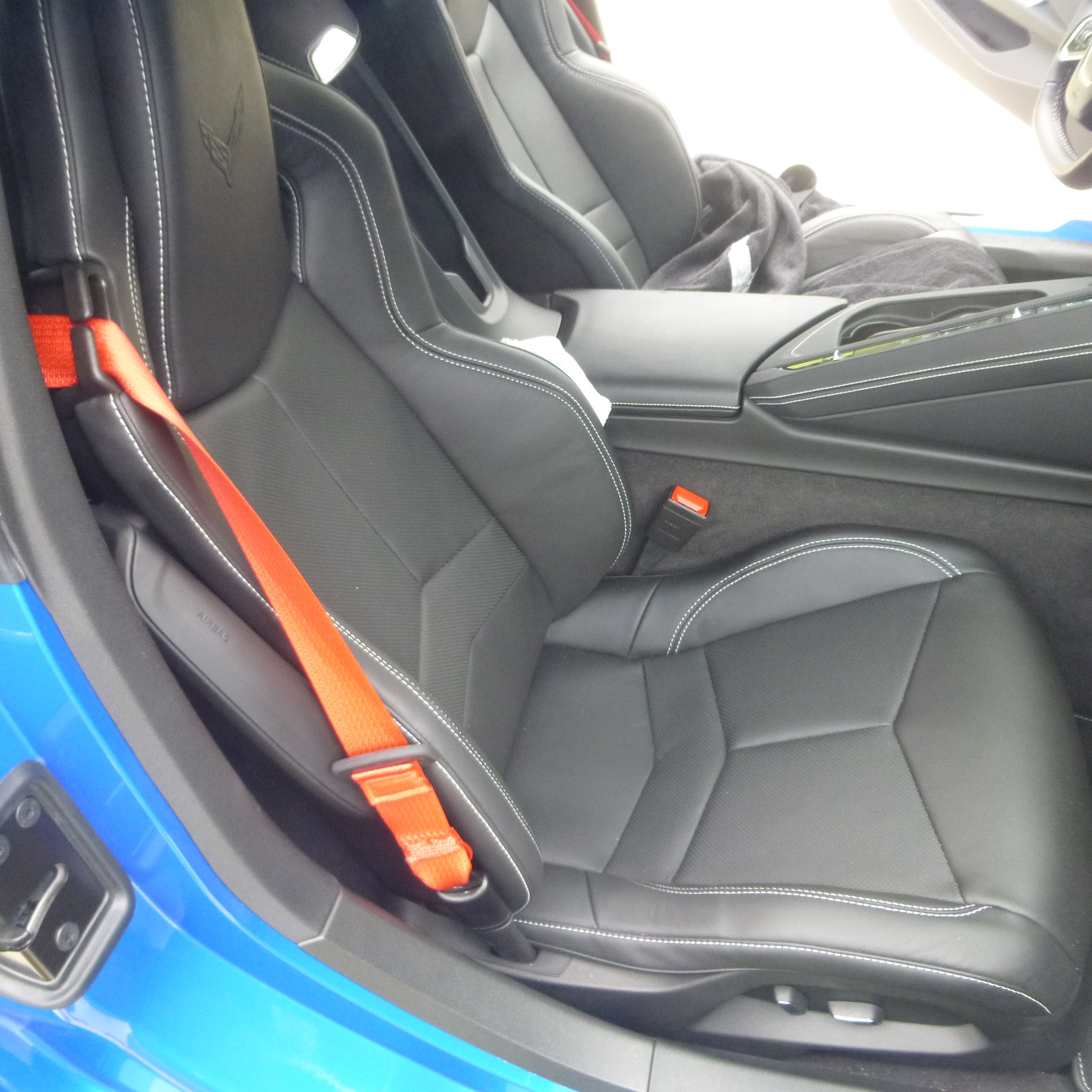Used 2024 Chevrolet Corvette Stingray Coupe w/ 1LT RWD image 9