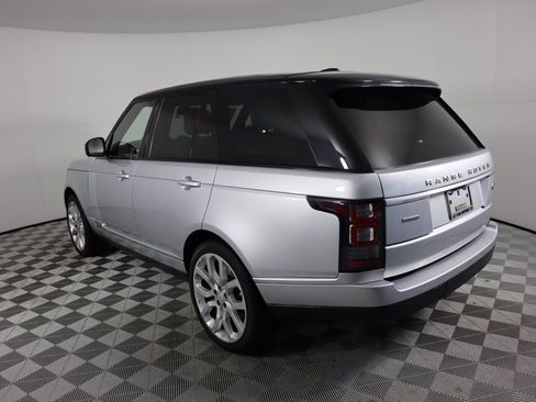 Used 2015 Land Rover Range Rover Supercharged image 4