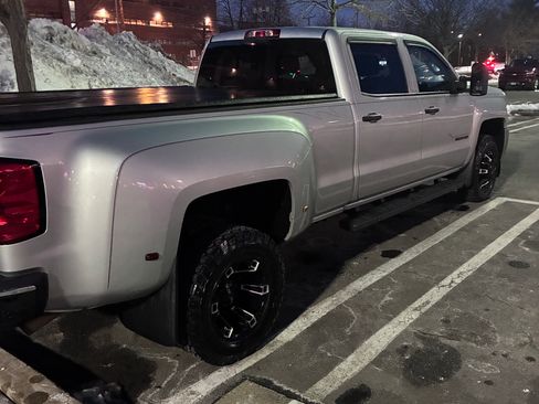 Used 2015 Chevrolet Silverado 3500 W/T image 6