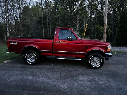 Used 1996 Ford F150 4x4 Regular Cab image 32