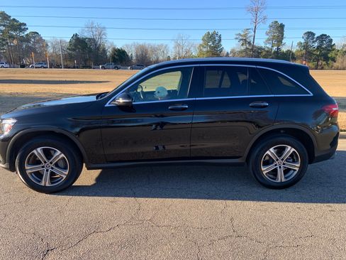 Used 2019 Mercedes-Benz GLC 300 image 11