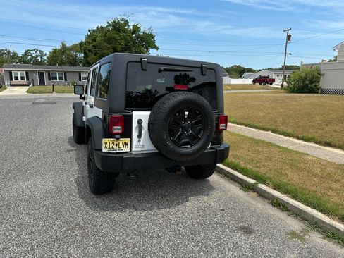 Used 2014 Jeep Wrangler Unlimited Sport w/ Quick Order Package 23S AWD/4WD image 6