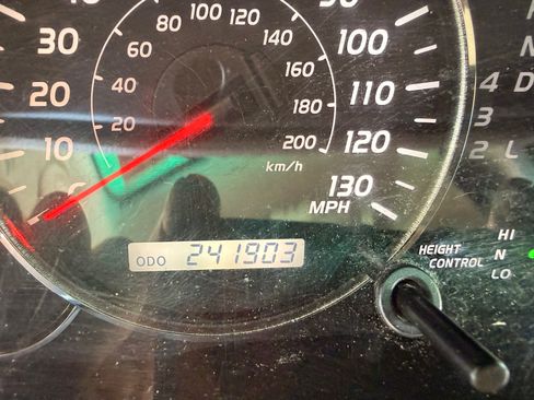 Used 2004 Lexus GX 470 image 13